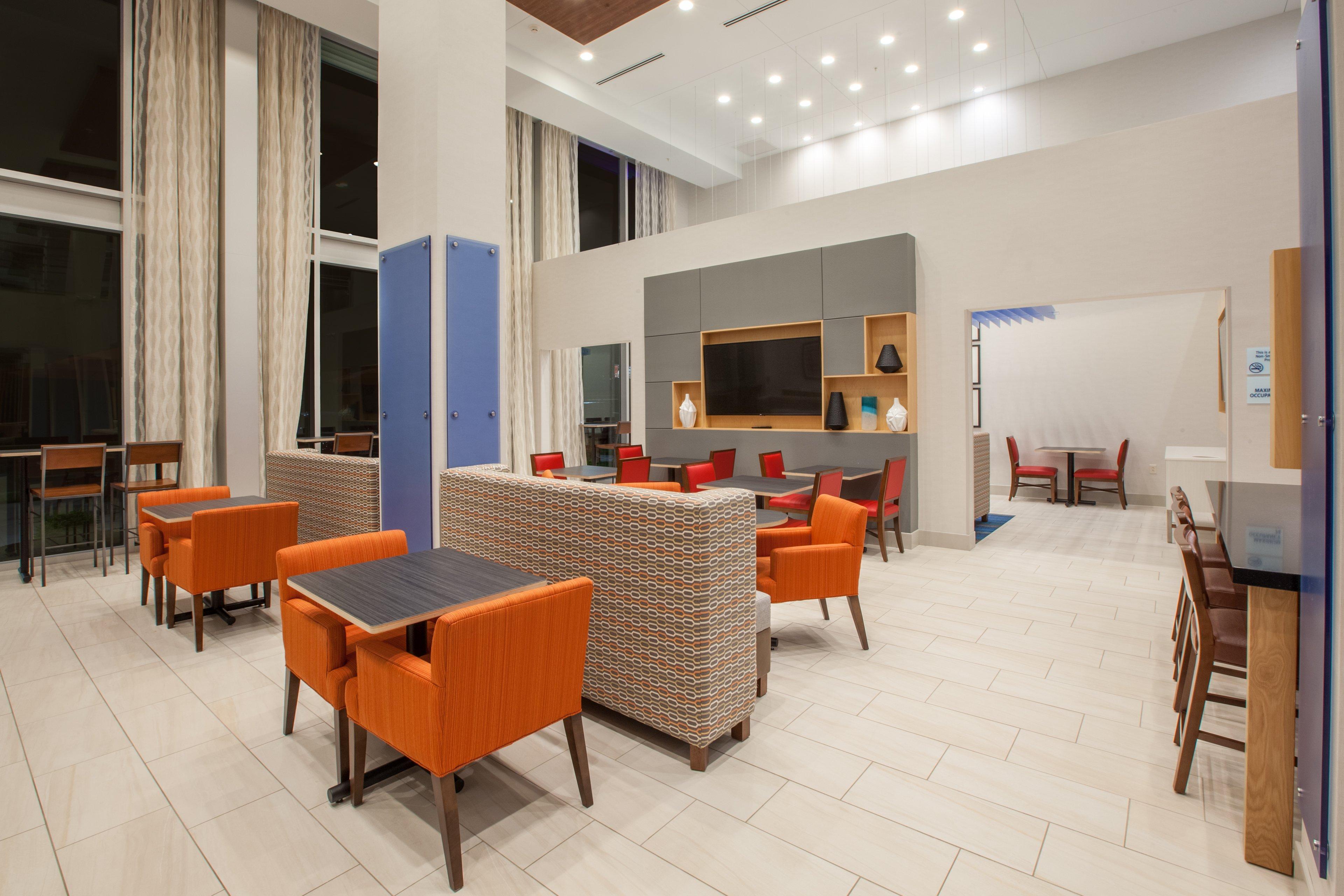 Holiday Inn Express & Suites - Indianapolis Ne - Noblesville Zewnętrze zdjęcie